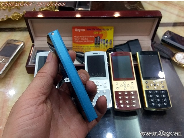 Điện thoai mobiado